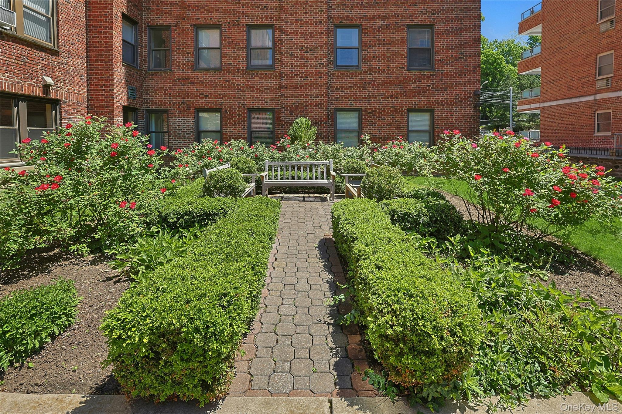 68 E Hartsdale Avenue, Unit 4J photo 27