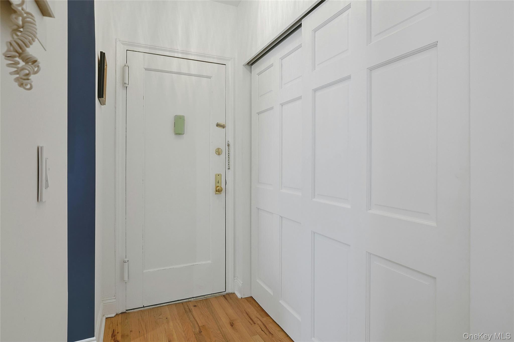 68 E Hartsdale Avenue, Unit 4J photo 18