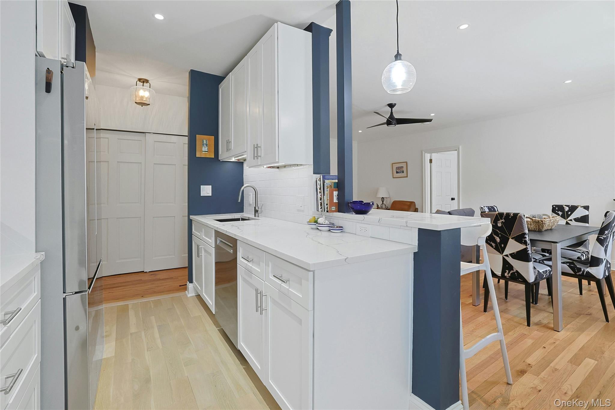 68 E Hartsdale Avenue, Unit 4J photo 6