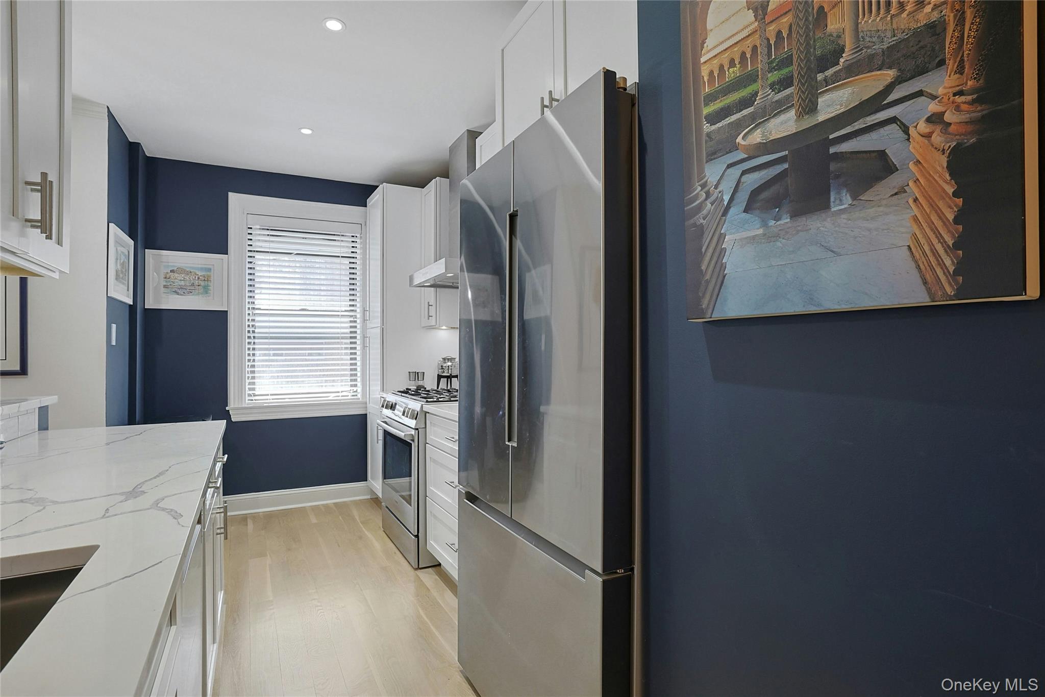 68 E Hartsdale Avenue, Unit 4J photo 5
