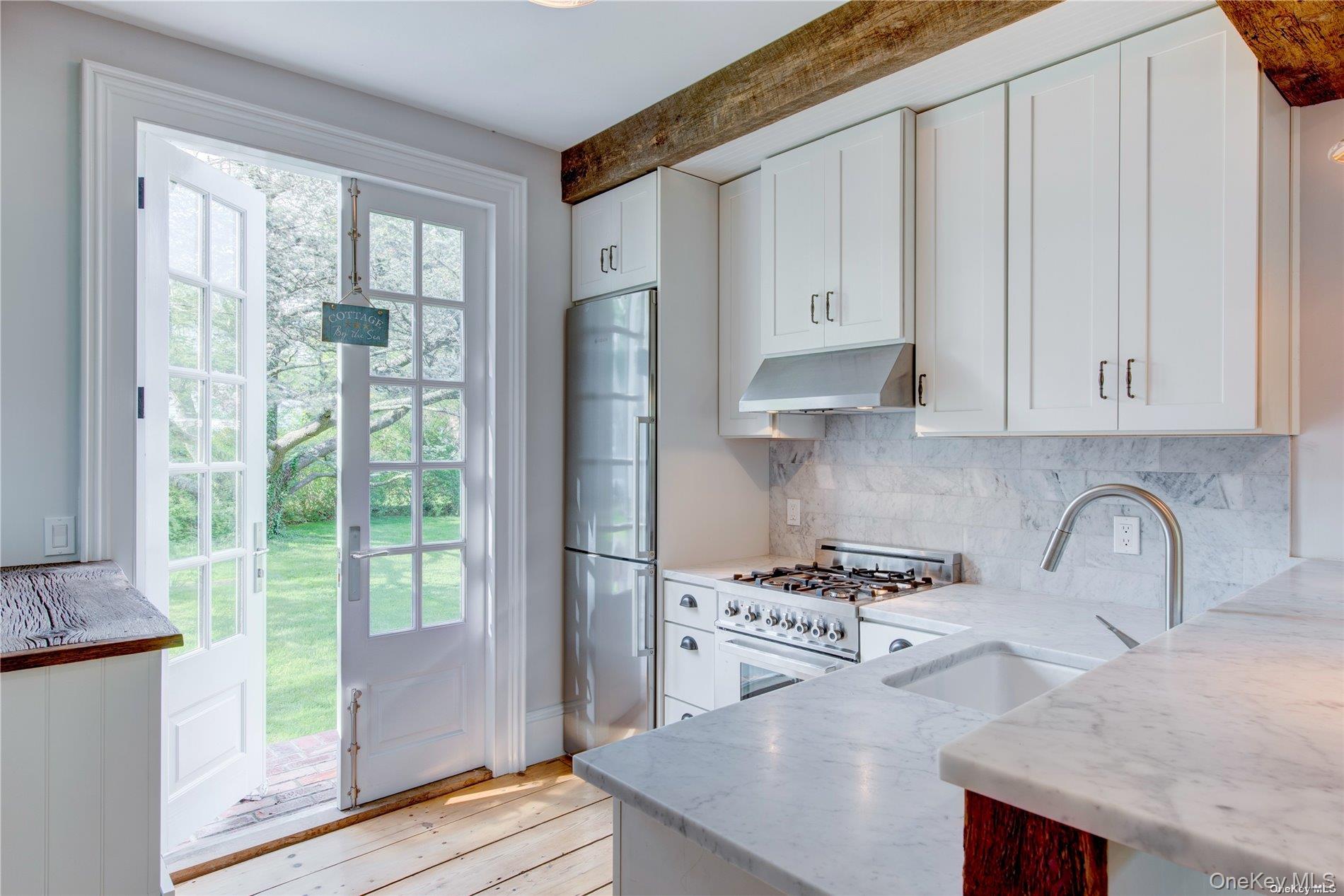 475 Youngs Avenue, Unit C photo 6