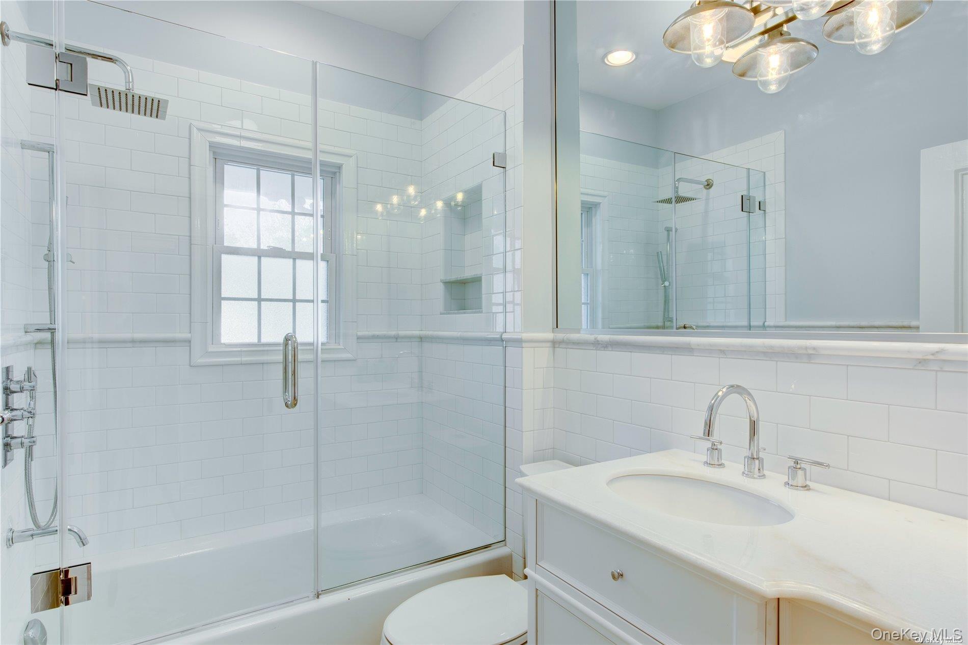 475 Youngs Avenue, Unit C photo 8