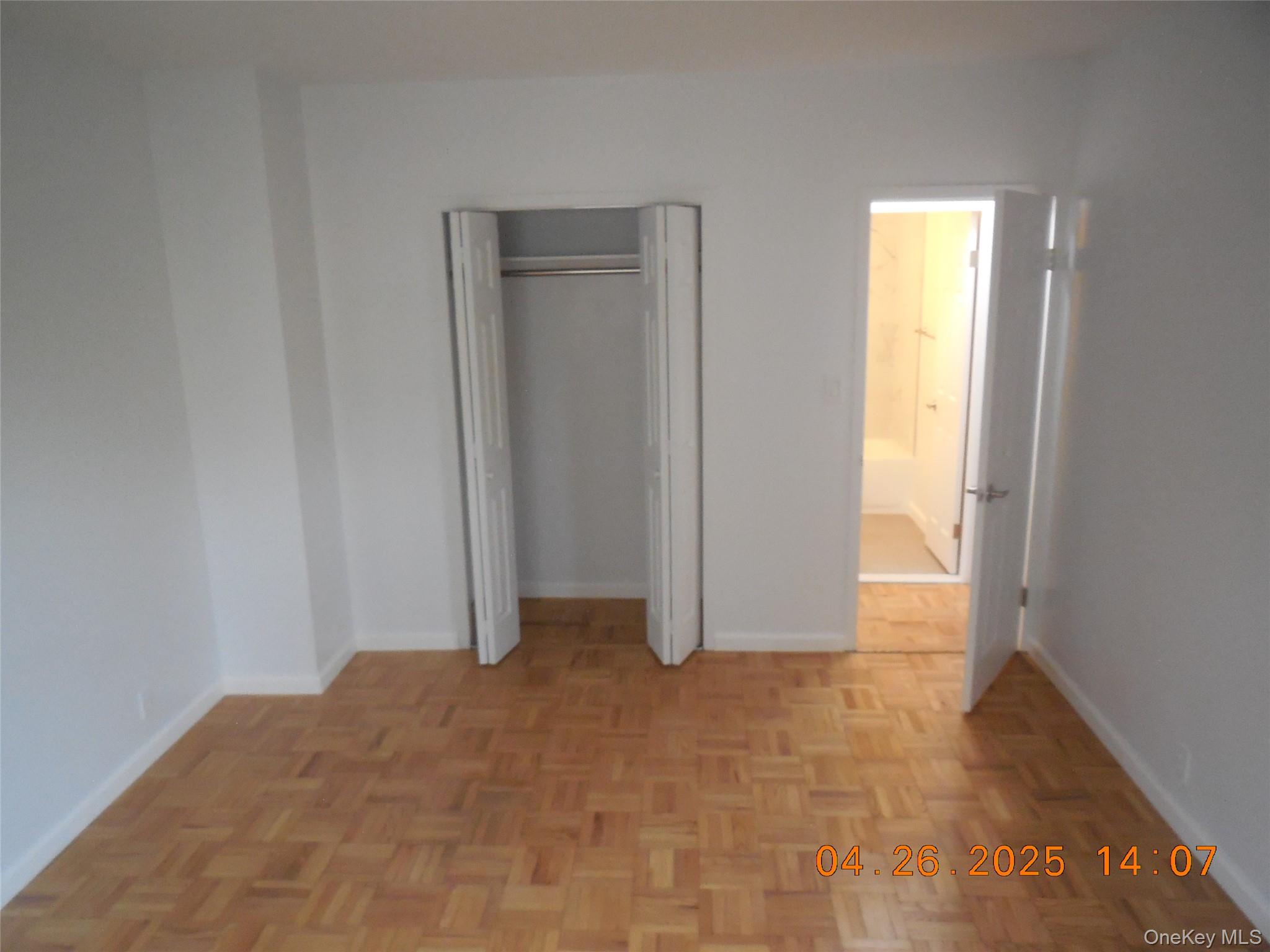 4 Fordham Hill Oval, Unit 5E photo 10