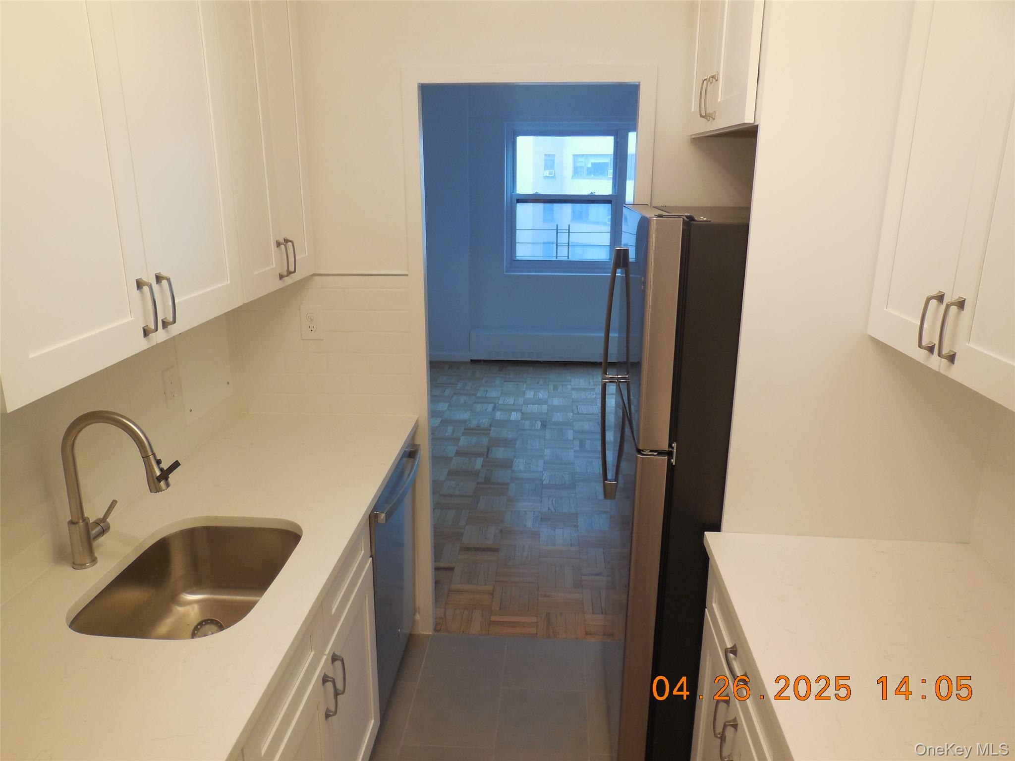 4 Fordham Hill Oval, Unit 5E photo 7