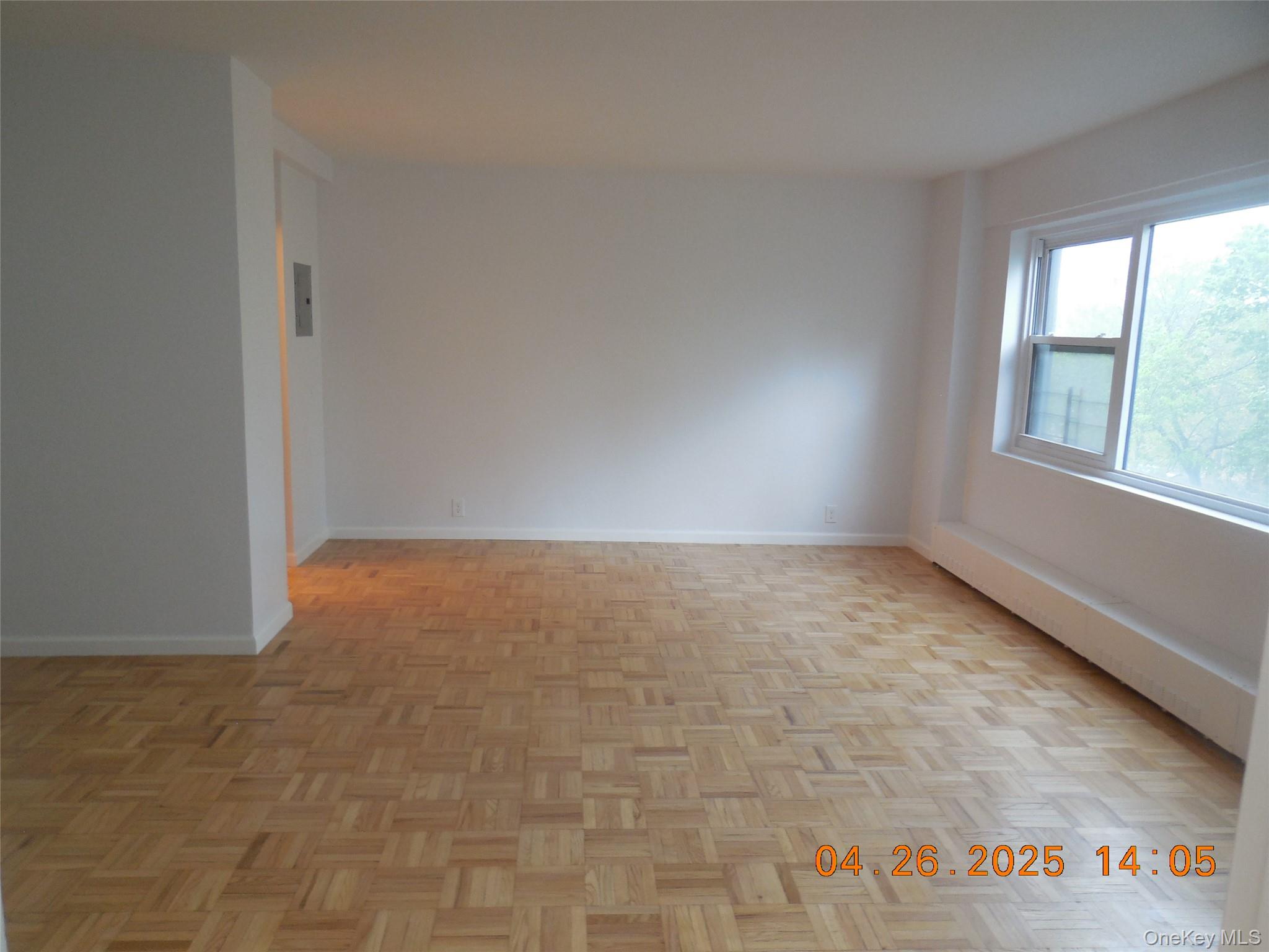 4 Fordham Hill Oval, Unit 5E photo 4