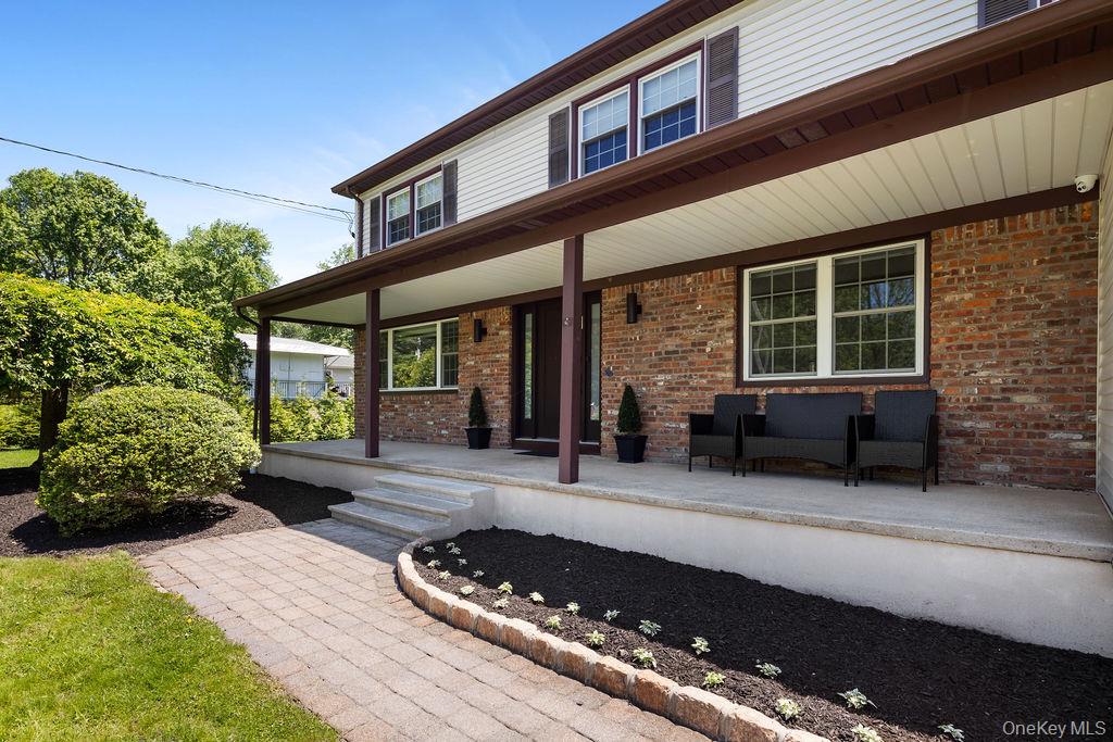 106 S Airmont Road – For Sale photo 6