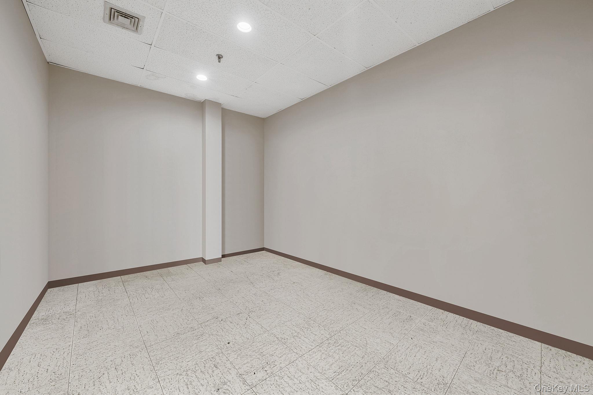 8 Technology Drive, Unit 103 photo 18