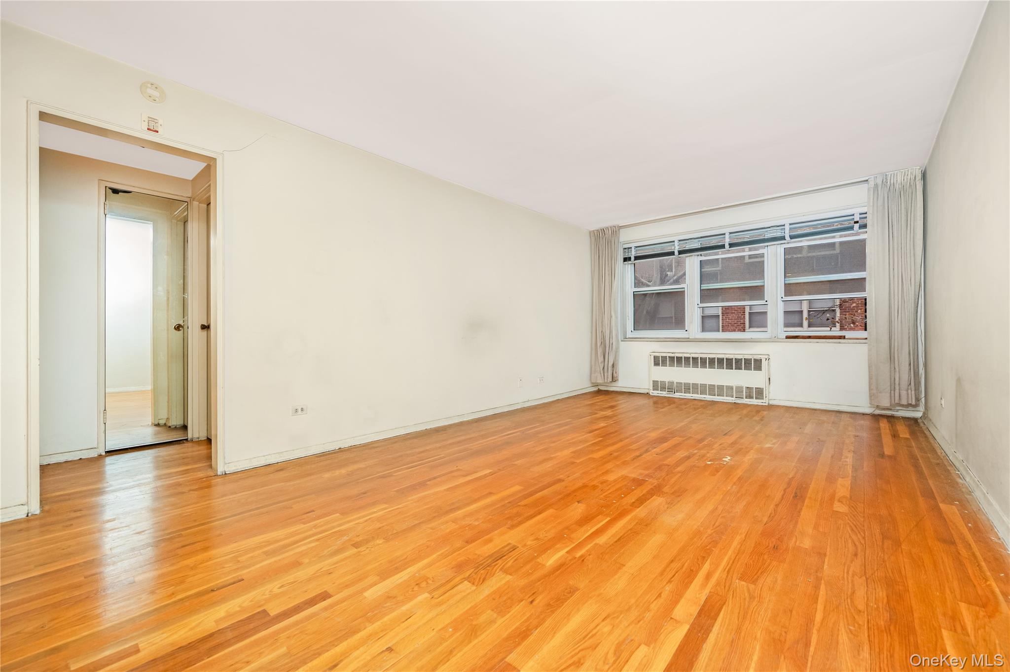 92-31 57th Avenue, Unit 4M photo 11