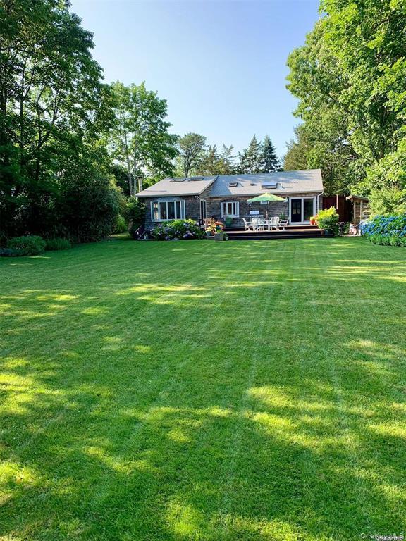 6 Lynn Court – For Rent