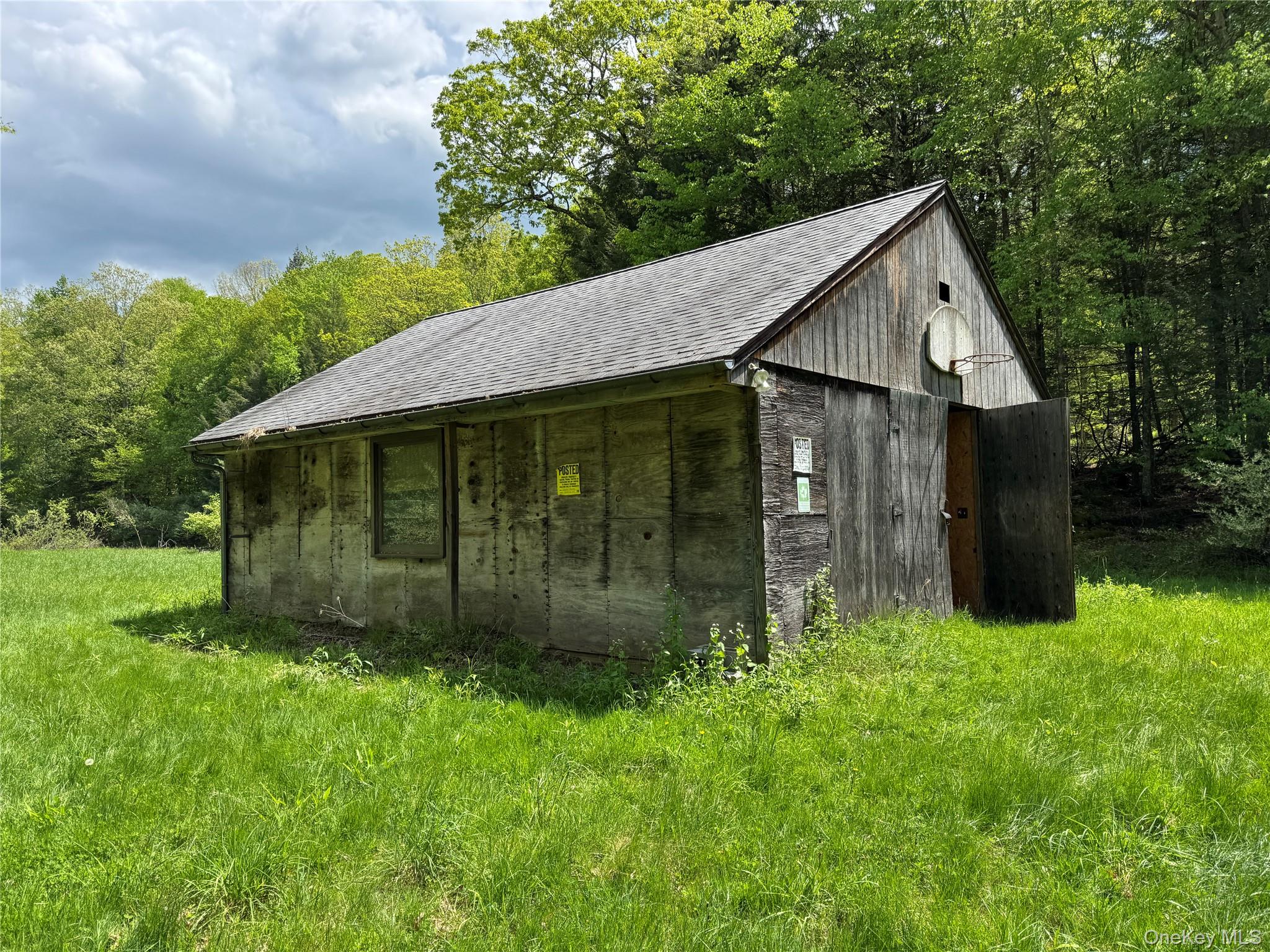 632 New Turnpike Road – For Sale photo 15