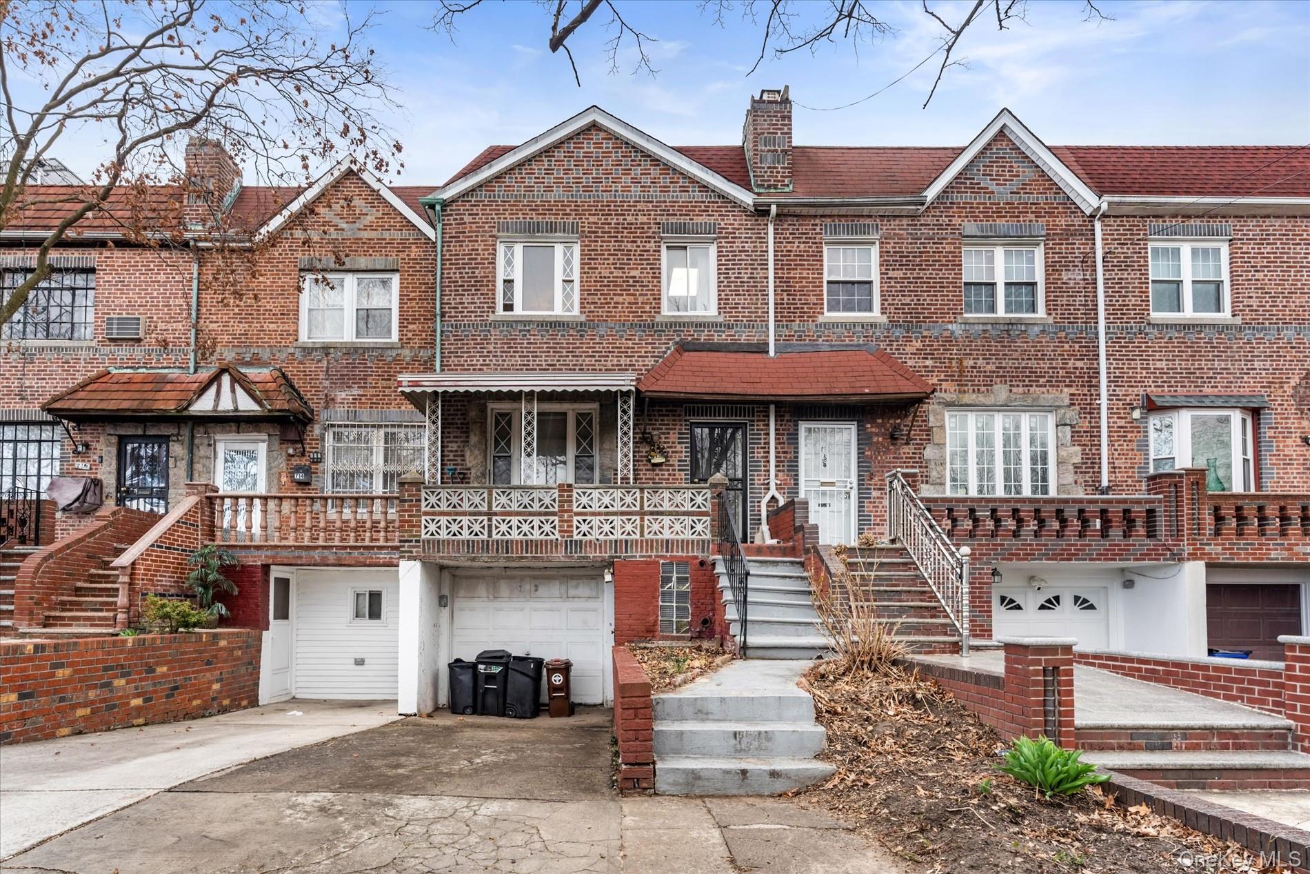 712 E 40th Street – For Sale