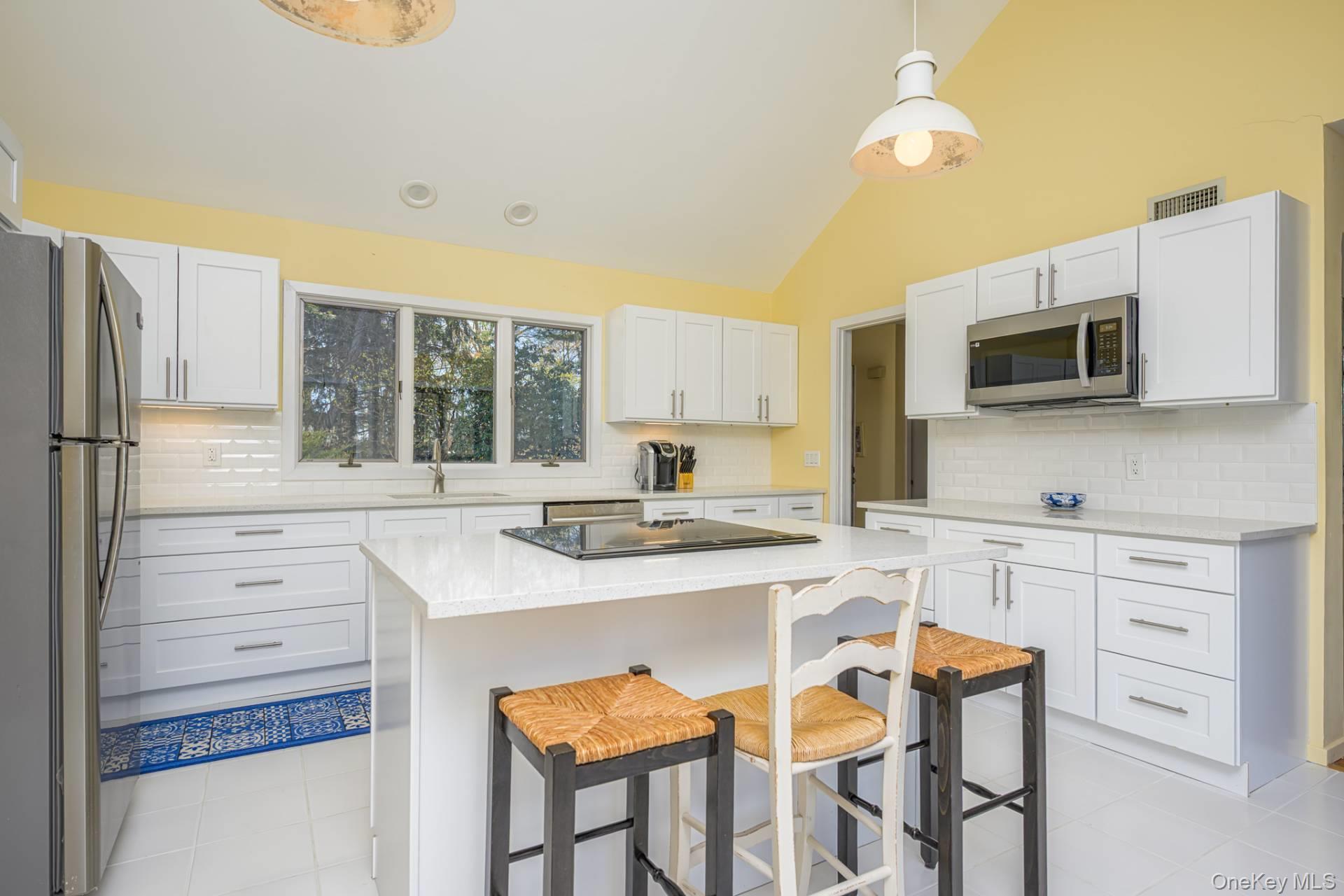 47 Spring Pond Lane – For Rent photo 7