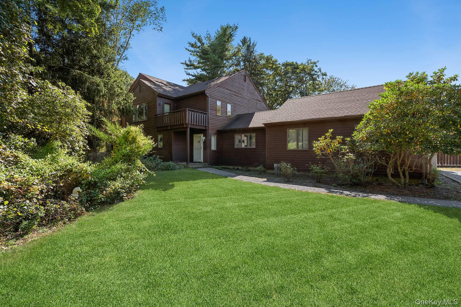 47 Spring Pond Lane – For Rent