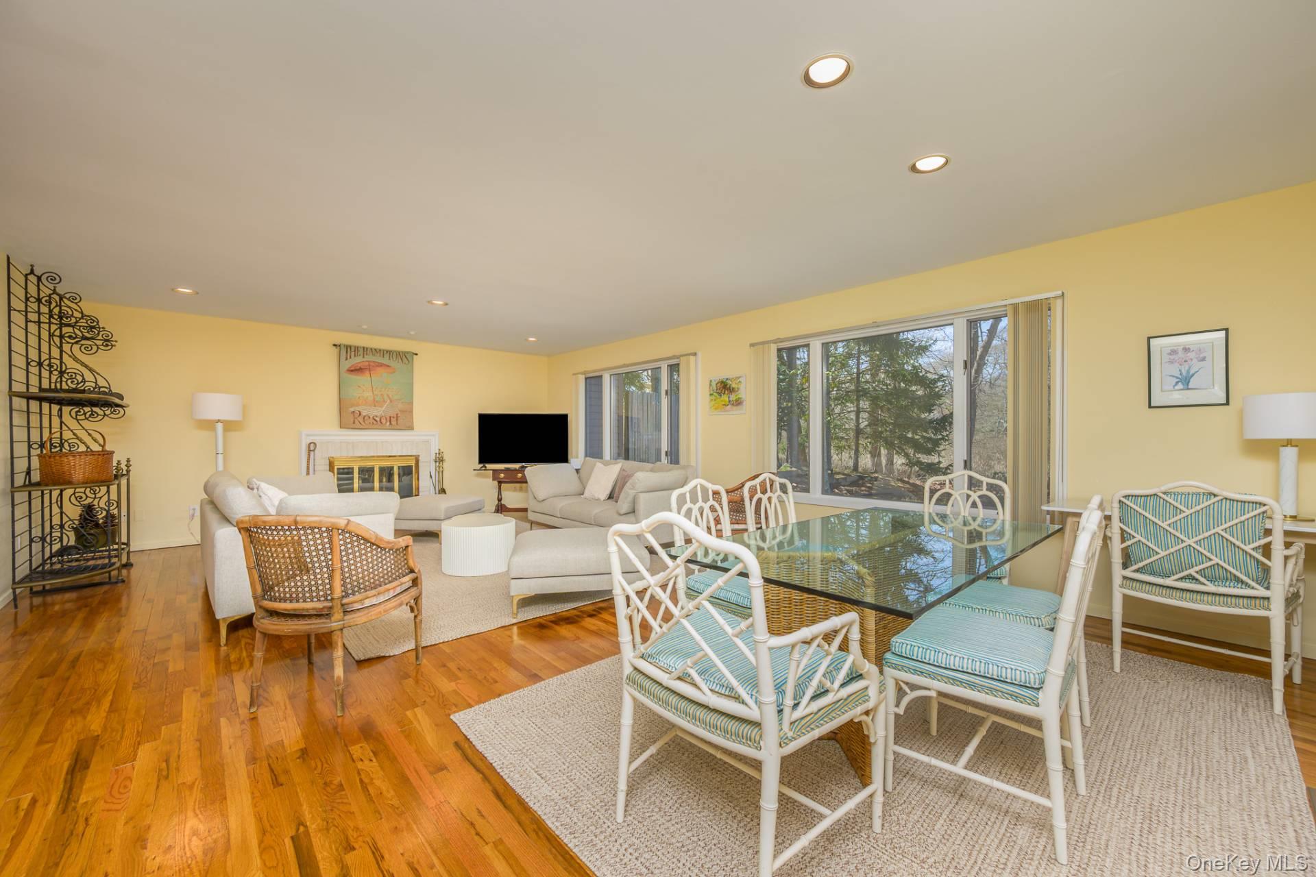 47 Spring Pond Lane – For Rent photo 4