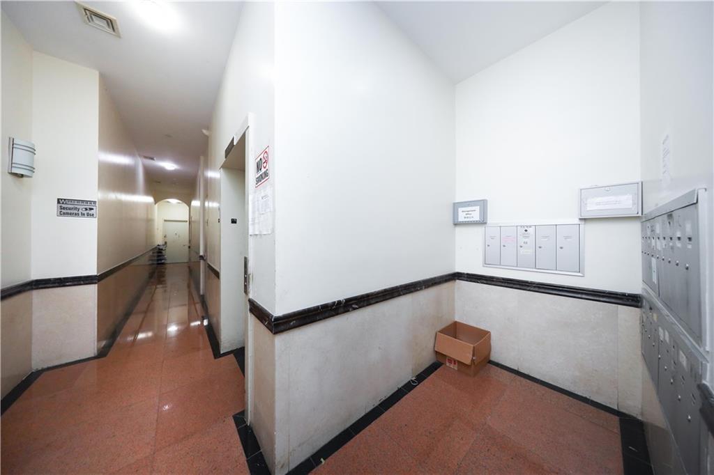 462 52nd Street, Unit 2D photo 14