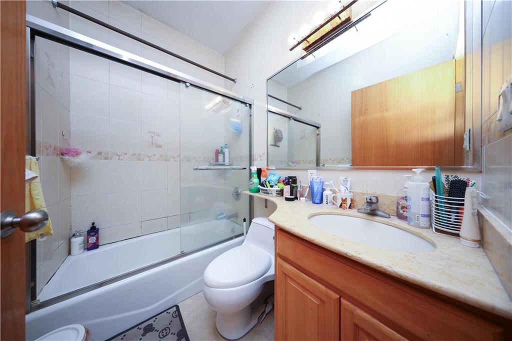 462 52nd Street, Unit 2D photo 11