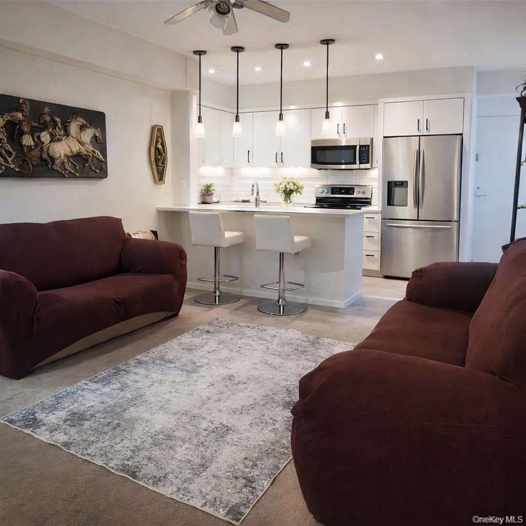 160-15 Powells  Cove Boulevard, Unit D203 photo 6