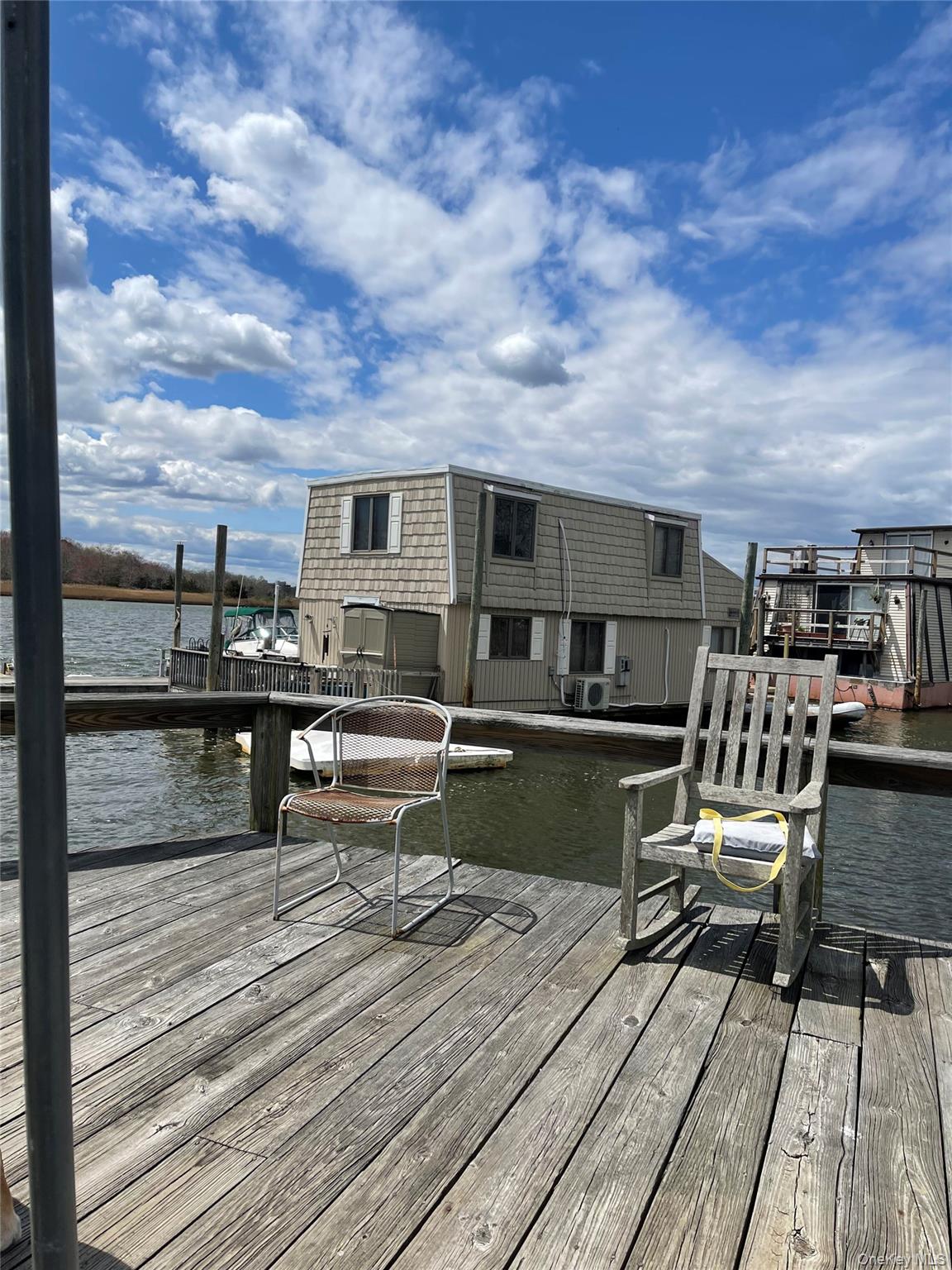 149 c Riverside Drive – For Sale photo 7