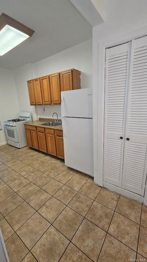 749 Kelly Street – For Rent photo 6