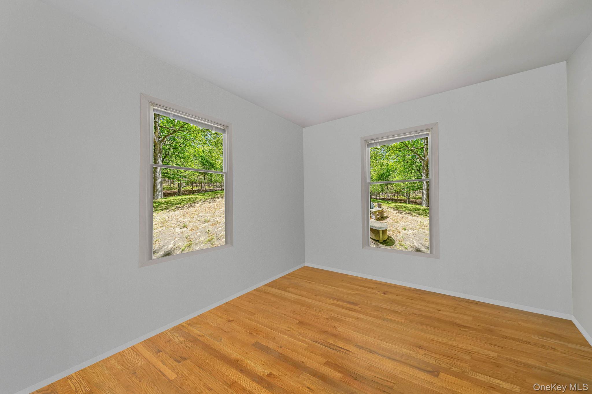 28 Huntting Road – For Sale photo 8