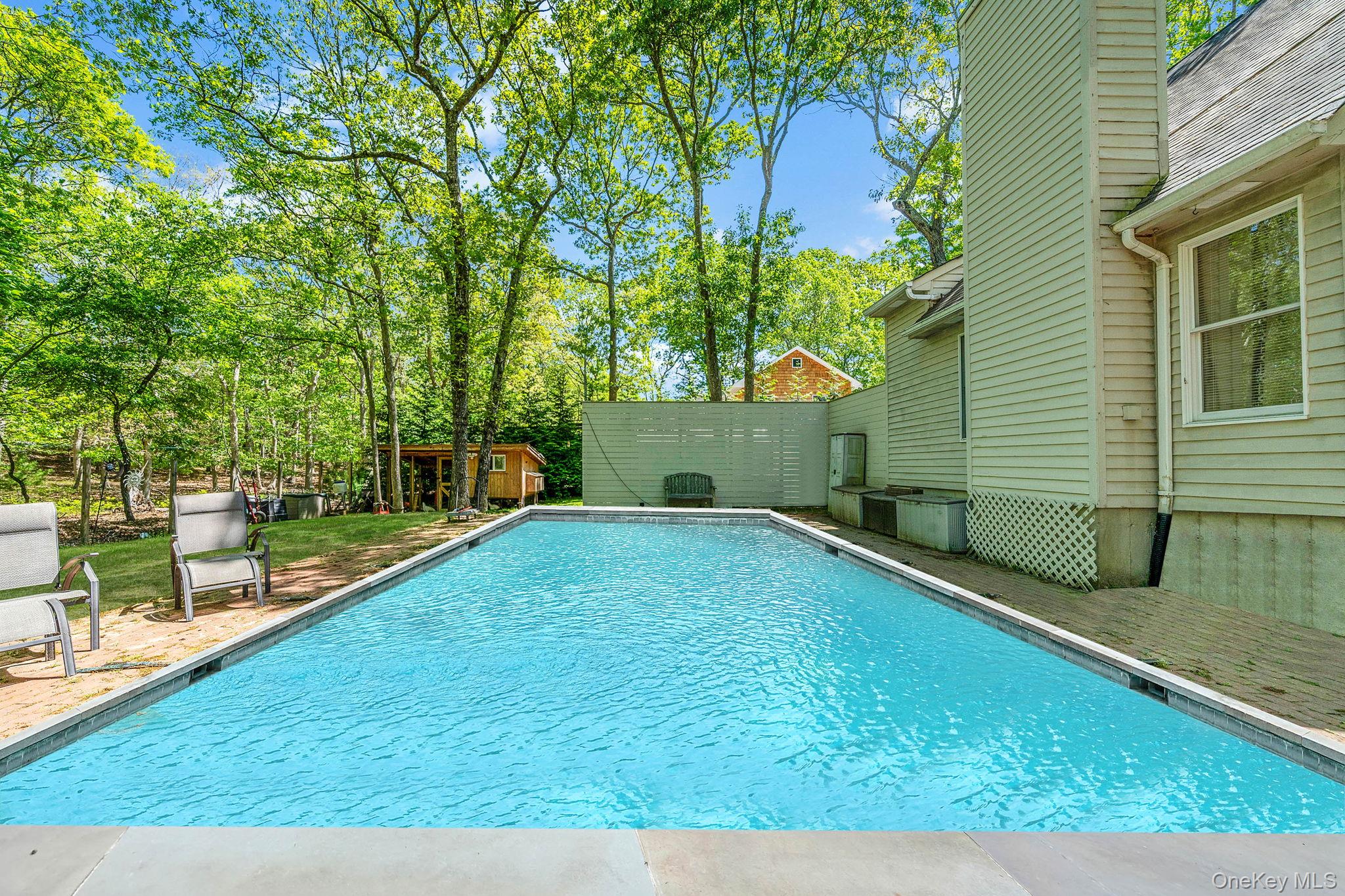 28 Huntting Road – For Sale photo 11