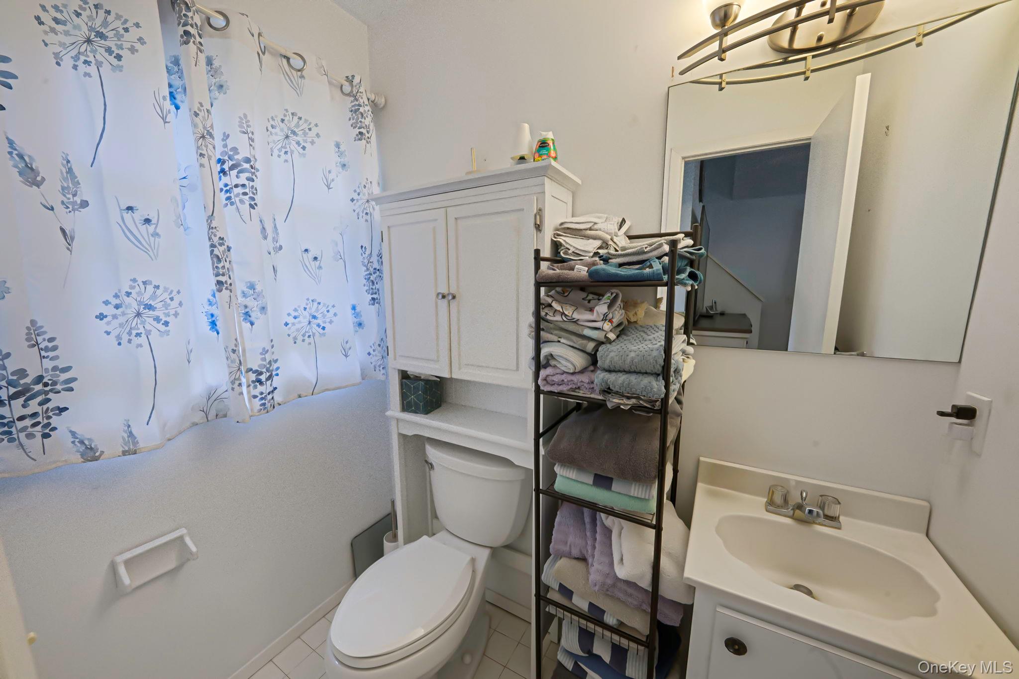 28 Huntting Road – For Sale photo 6