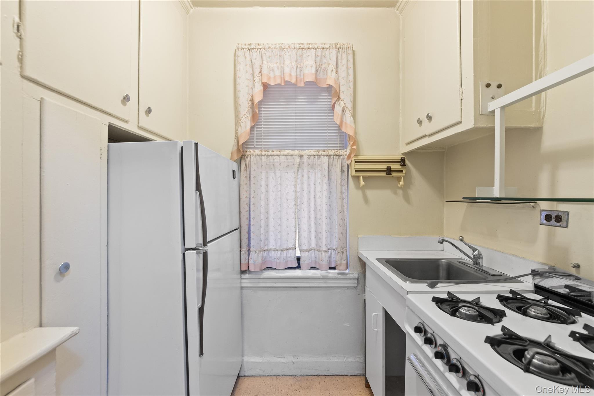 3000 Valentine Avenue, Unit 1D photo 6