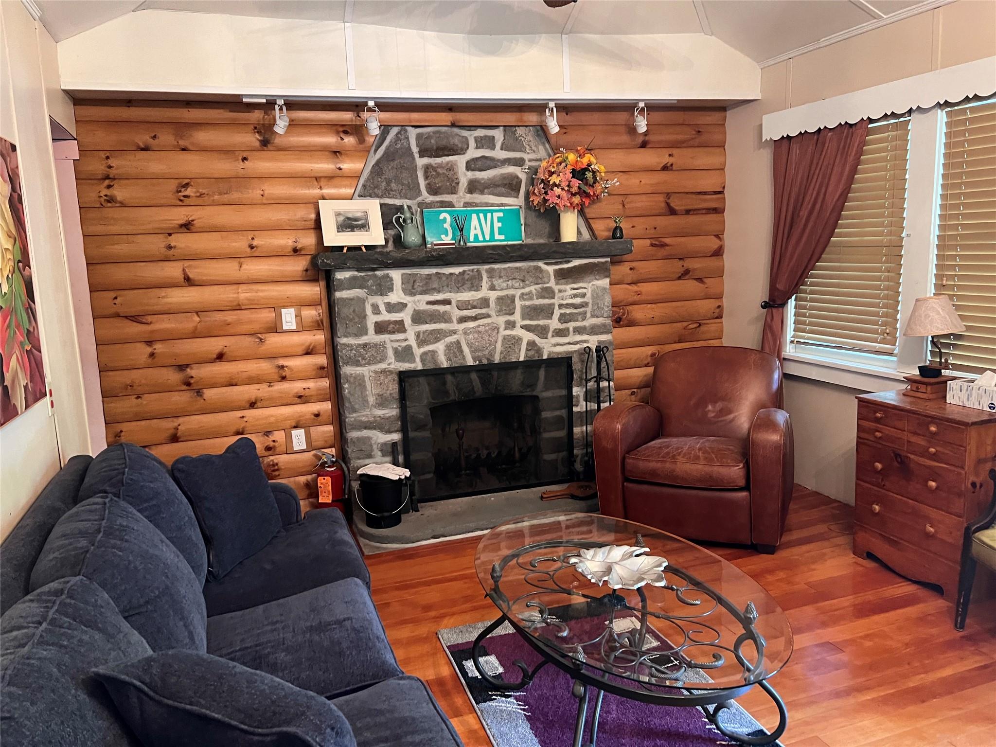 23 North Seminole Trail – For Sale photo 13