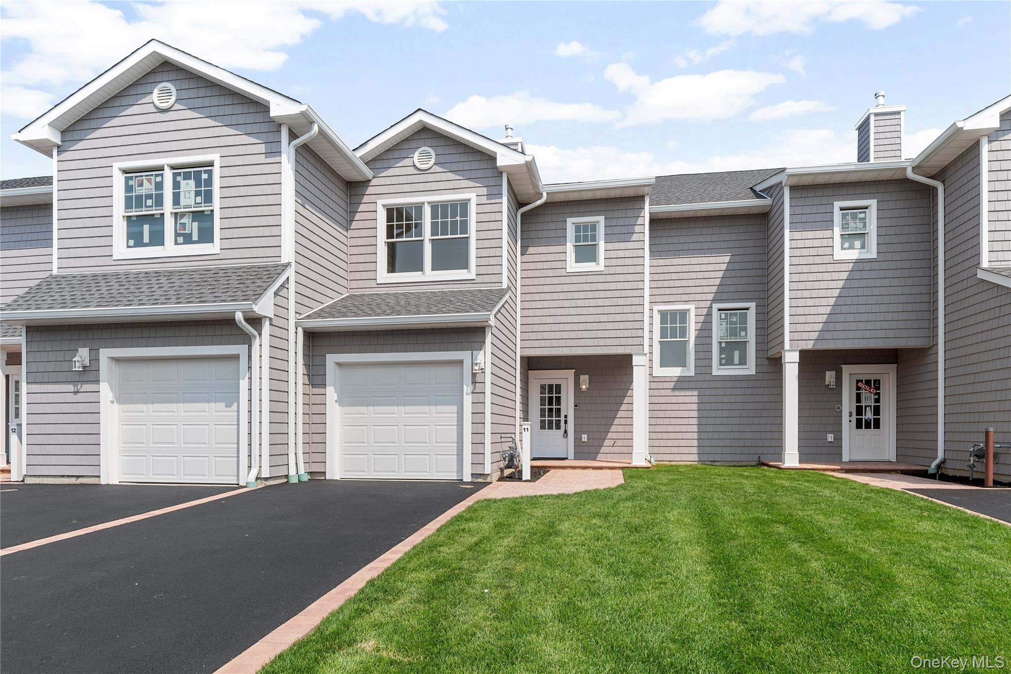 8 Ocean Watch Court – For Sale