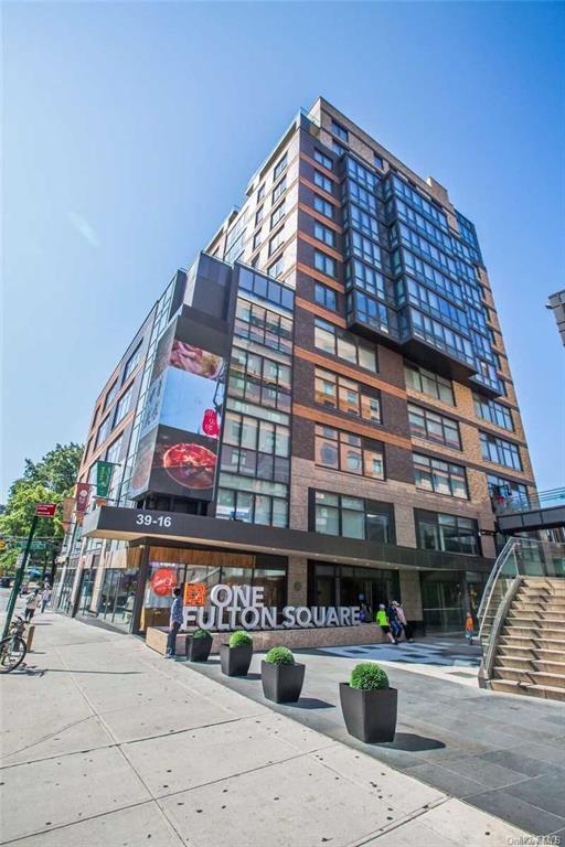 39-16 Prince Street, Unit 5C photo 2
