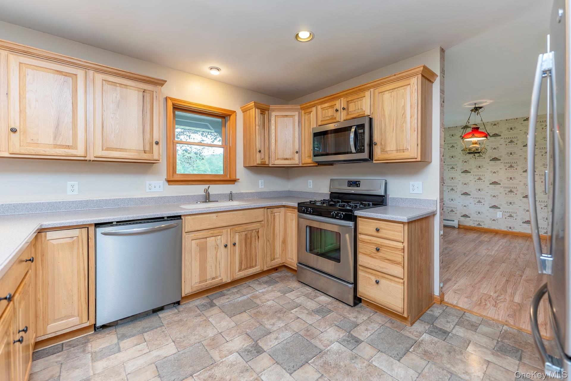 18 Jomar Lane – For Sale photo 12