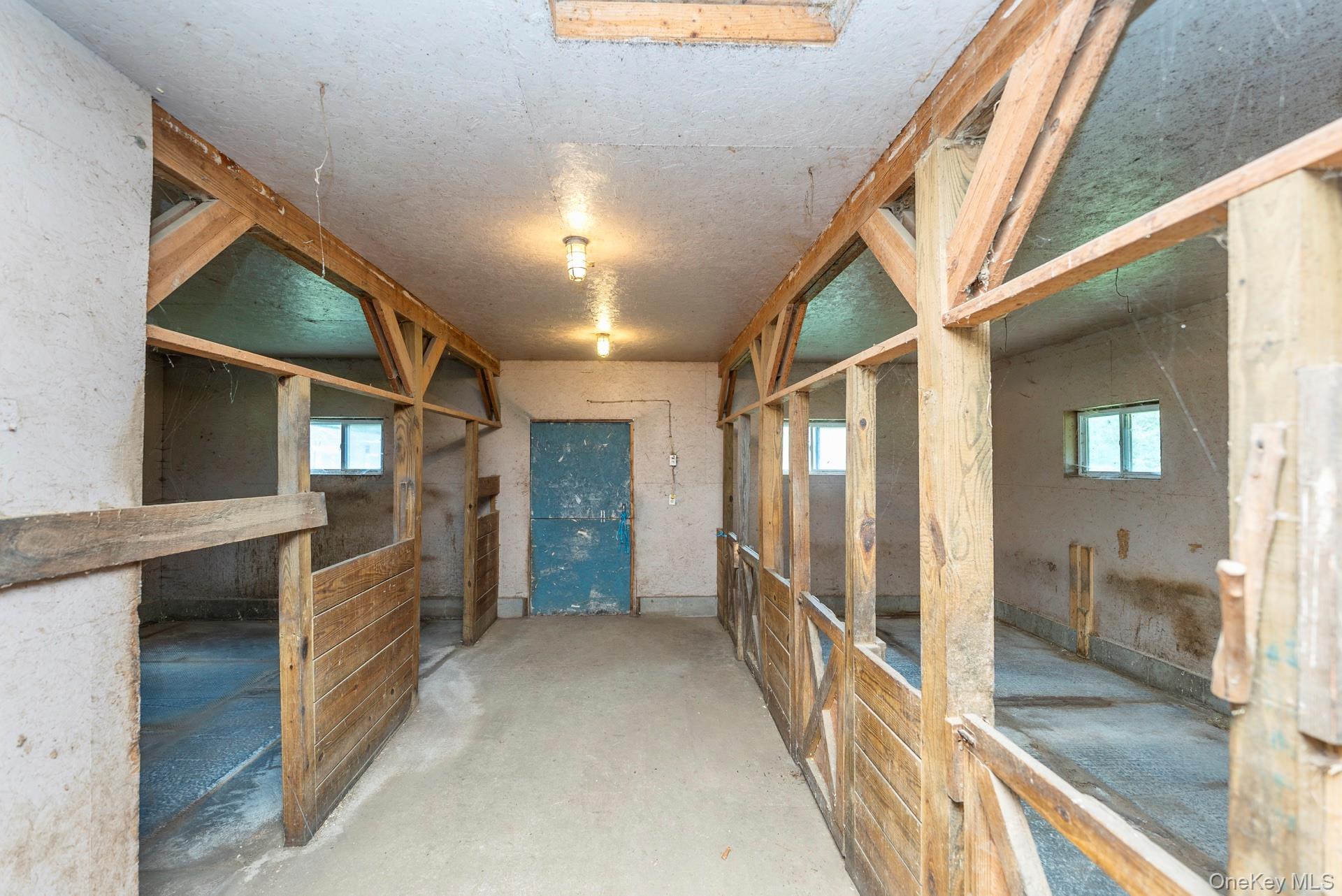 18 Jomar Lane – For Sale photo 30