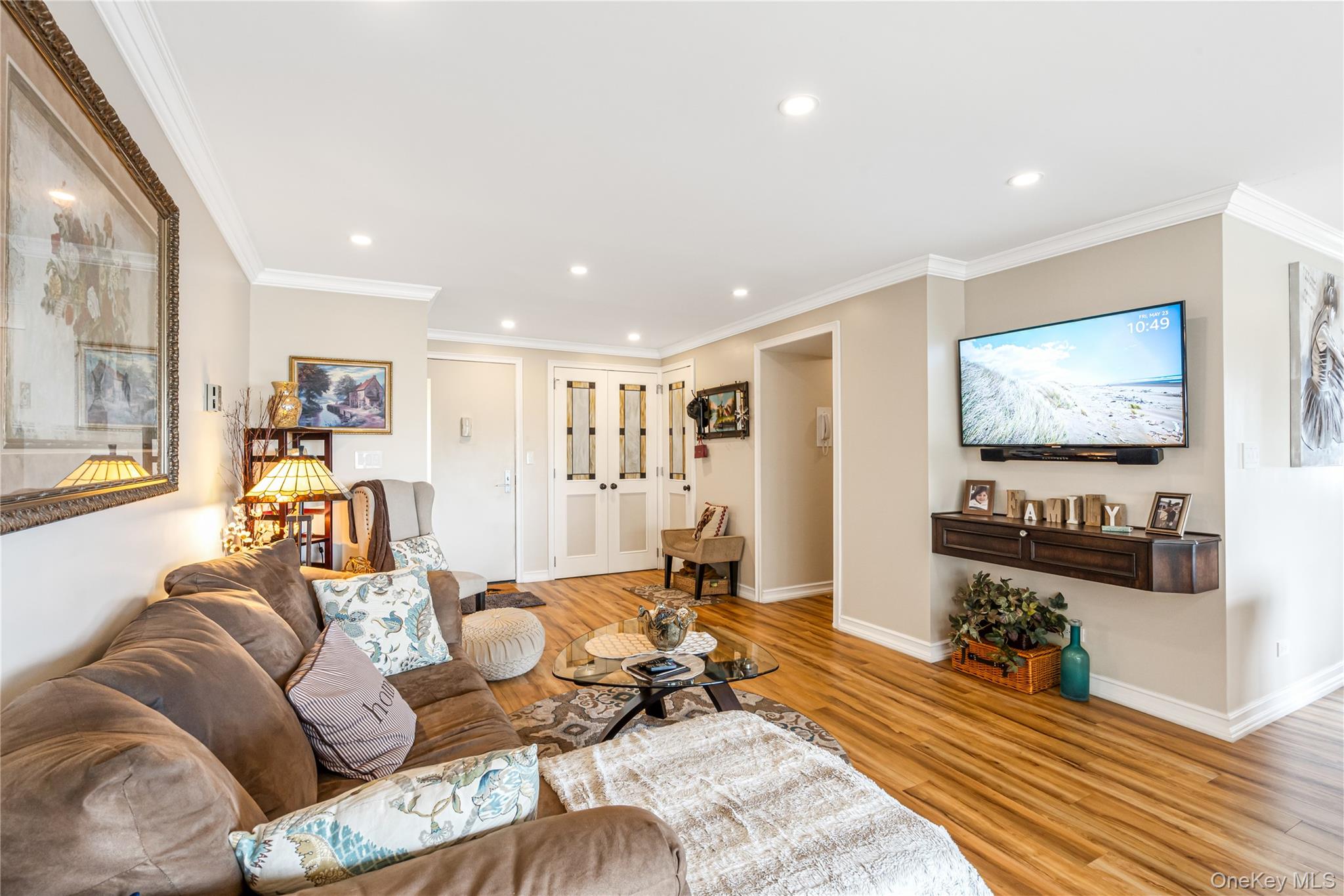 17-85 215th Street, Unit 4M photo 6