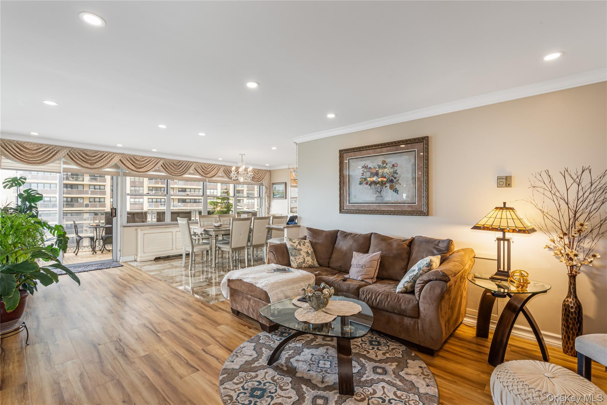 17-85 215th Street, Unit 4M photo 4