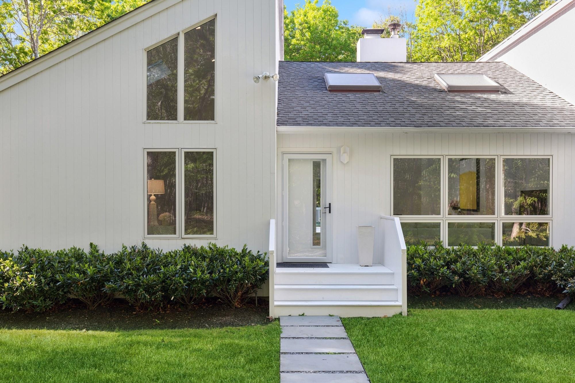 108 Merchants Path – For Rent photo 10