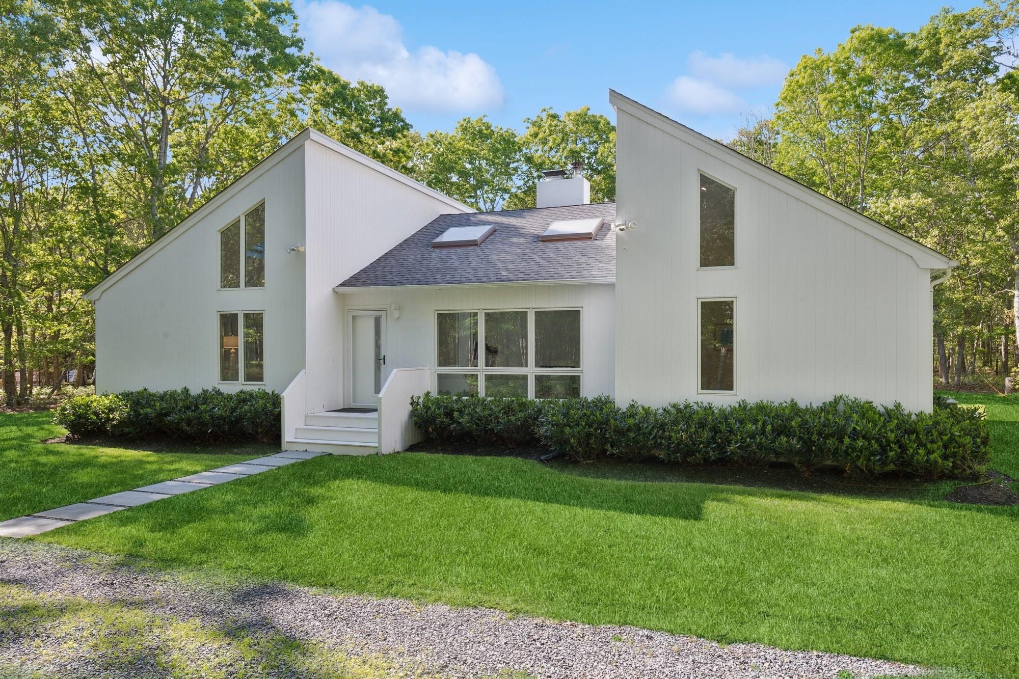 108 Merchants Path – For Rent photo 9