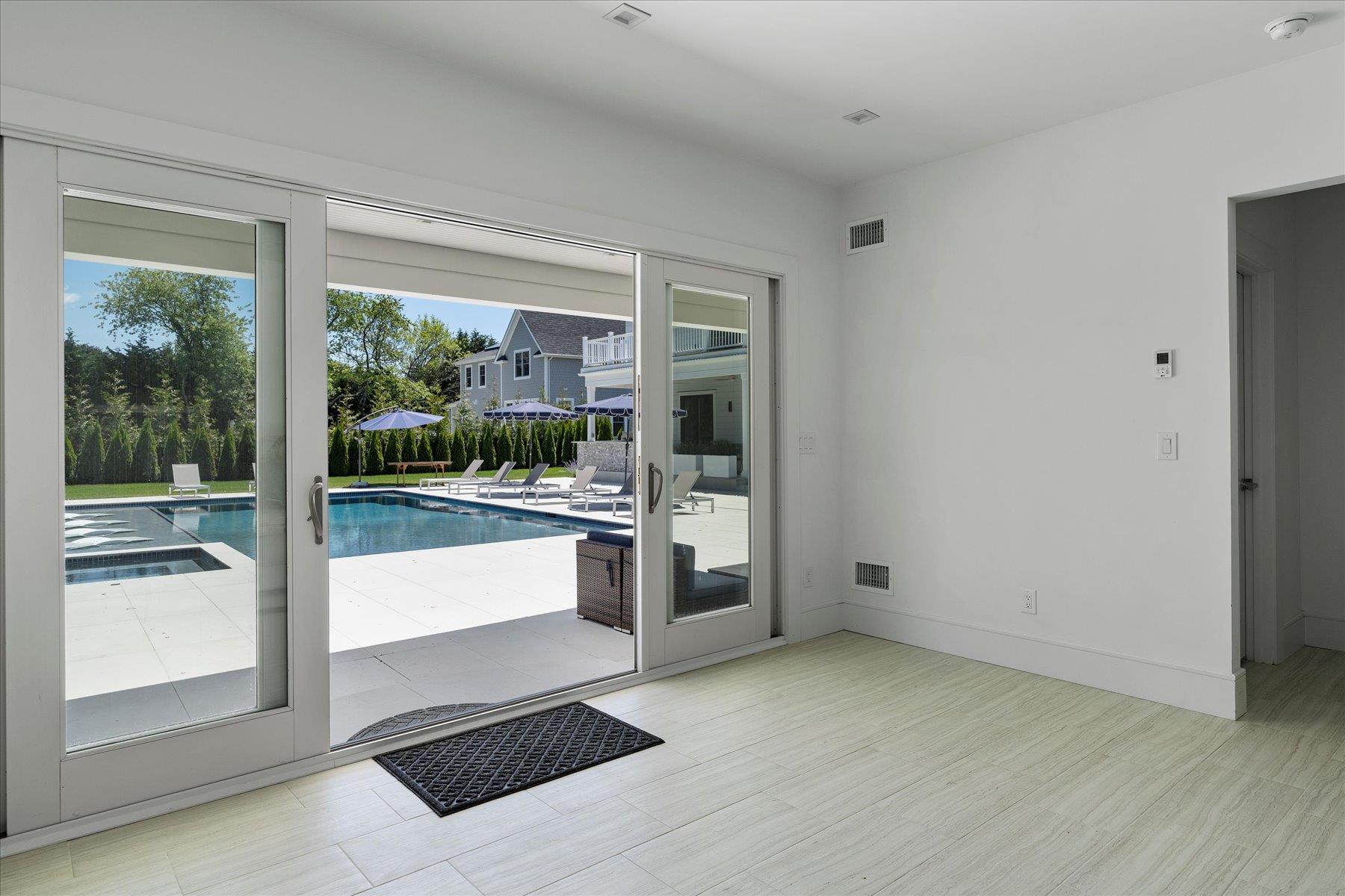 58 Country Club Drive – For Sale photo 31