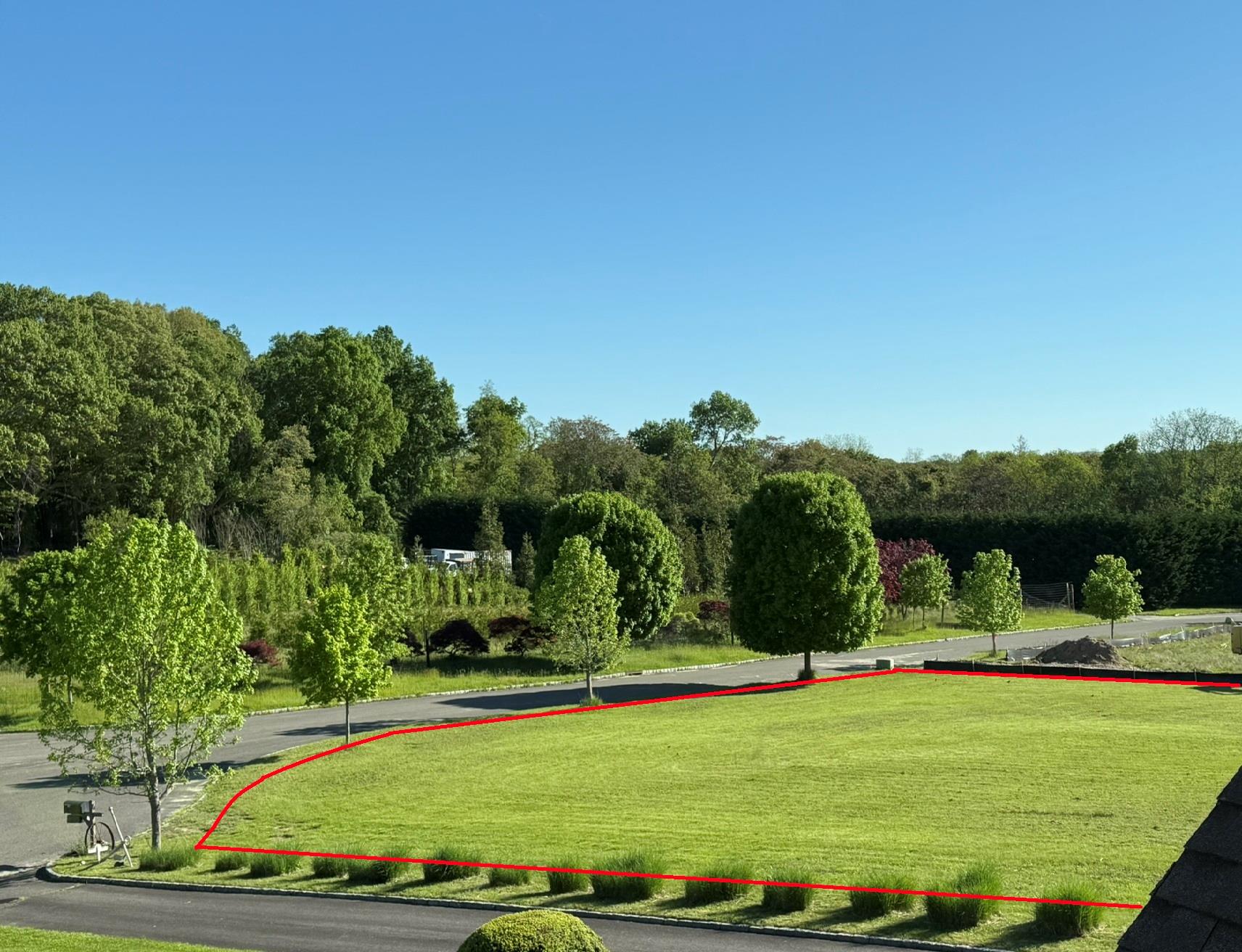 8 Lois Lane – For Sale