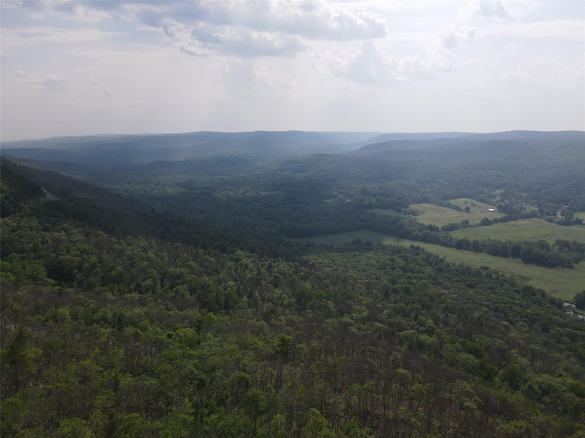 Route 52 – For Sale photo 6