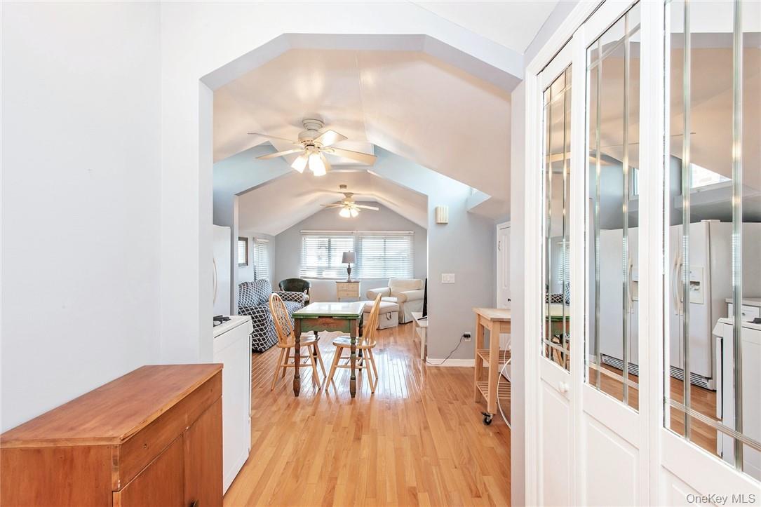25 B Edgewater Park, Unit 25 B photo 12