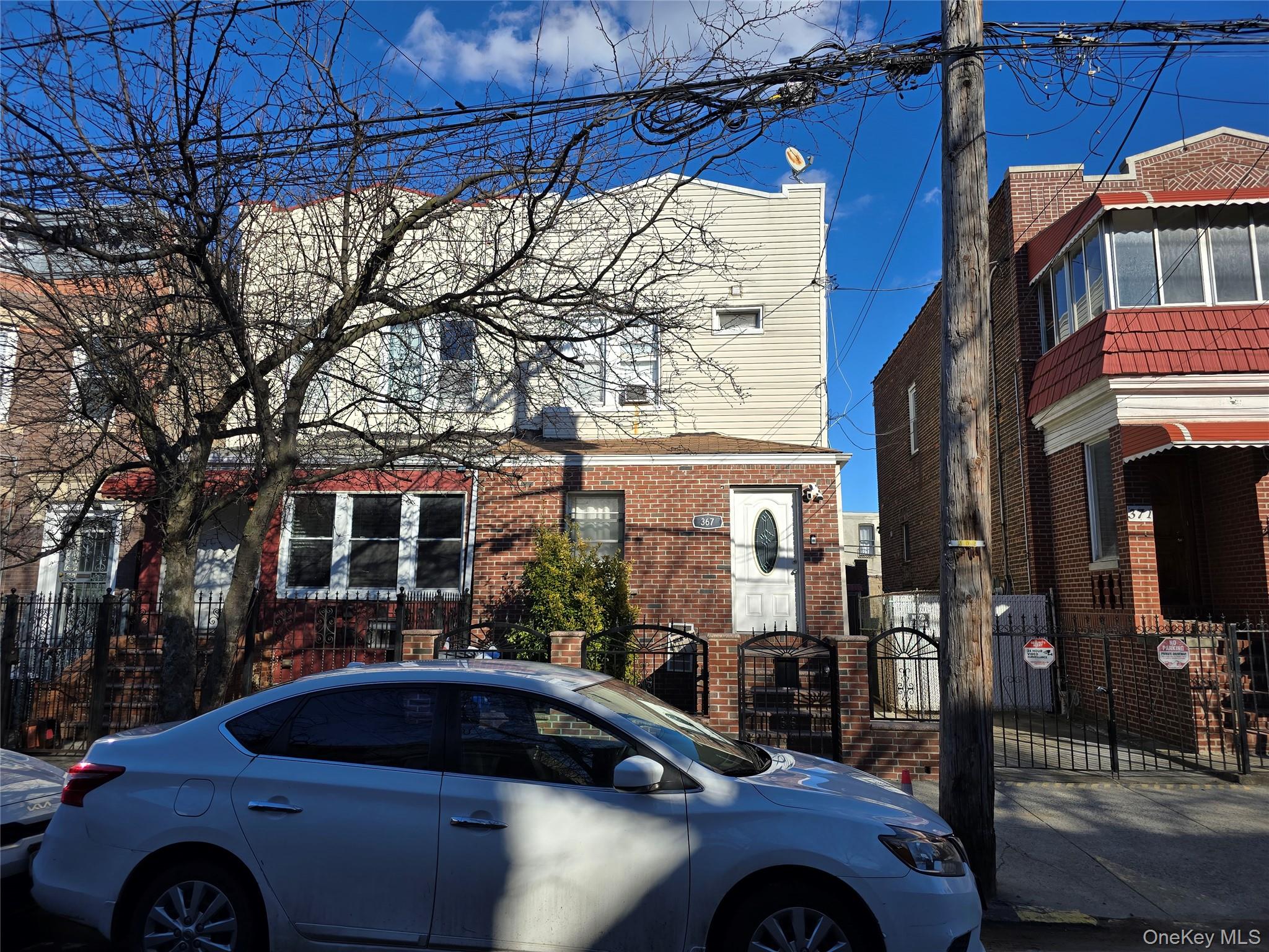 367 Lincoln Avenue – For Sale