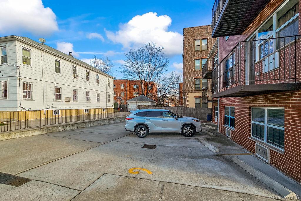 16001 Sanford Avenue – For Sale photo 15