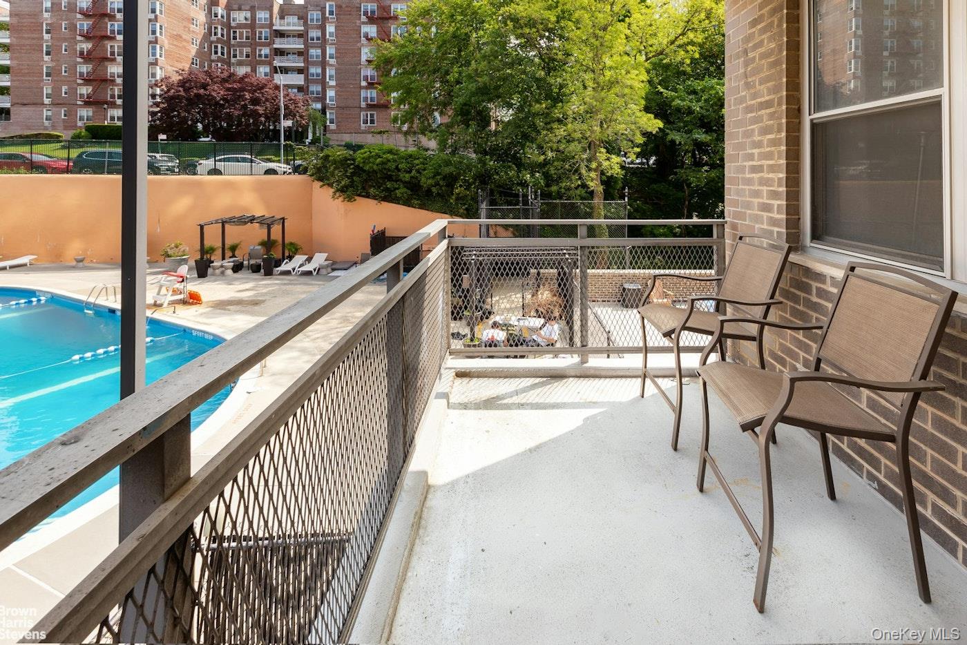 555 Kappock Street, Unit 2E photo 6