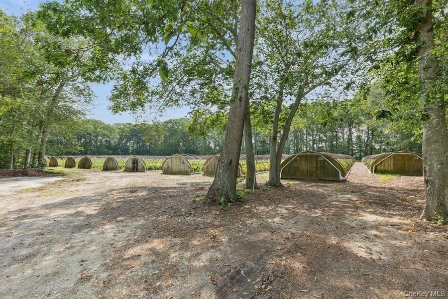 550 / 538 Herricks Lane – For Rent photo 7
