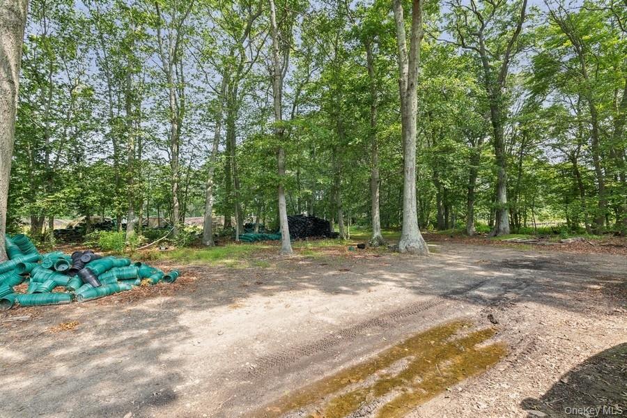 550 / 538 Herricks Lane – For Rent photo 14