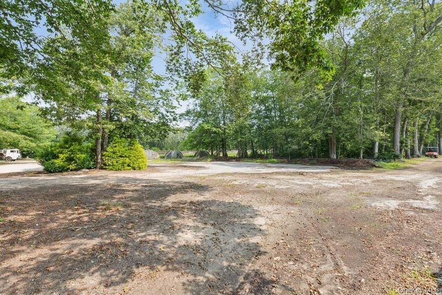 550 / 538 Herricks Lane – For Rent photo 8
