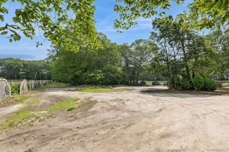 550 / 538 Herricks Lane – For Rent photo 28