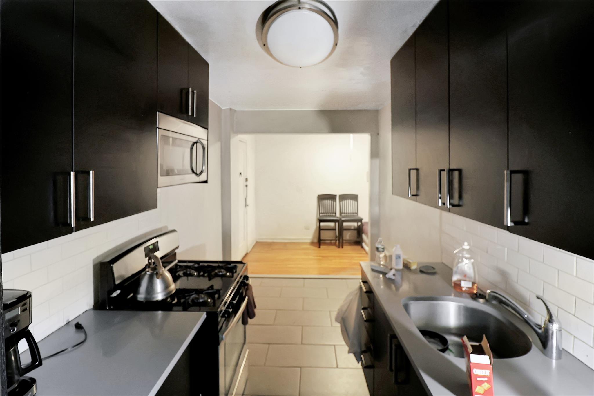 2105 Wallace Avenue, Unit 4A photo 11