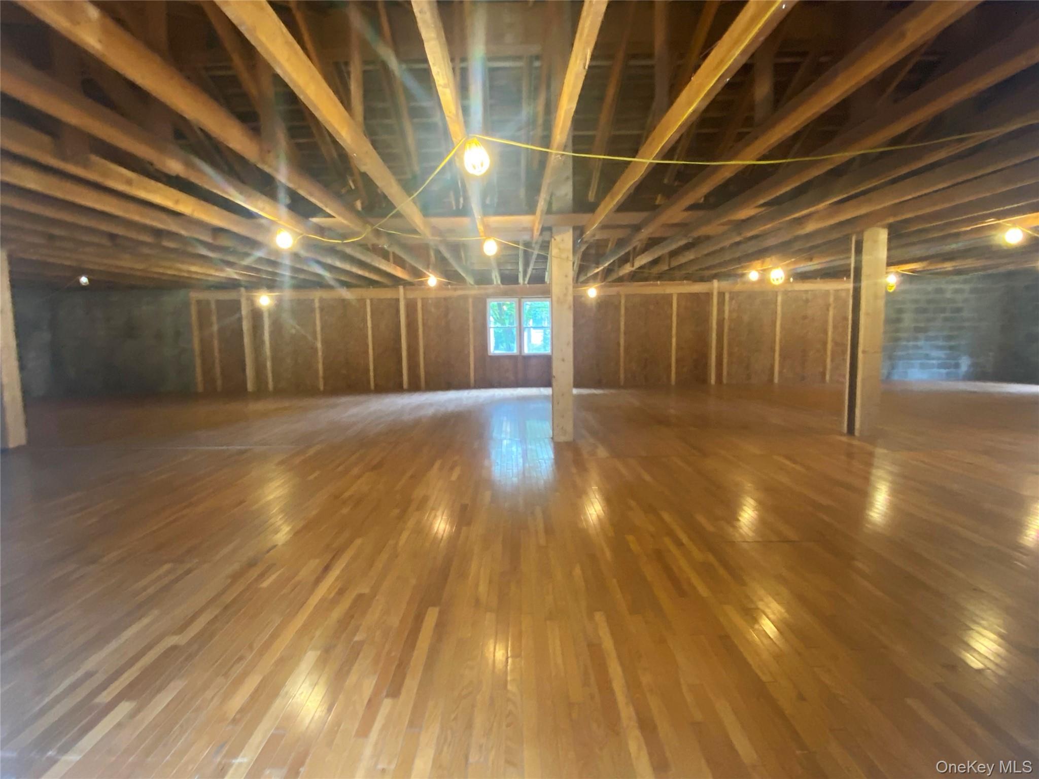 7392 S Broadway – For Sale photo 6