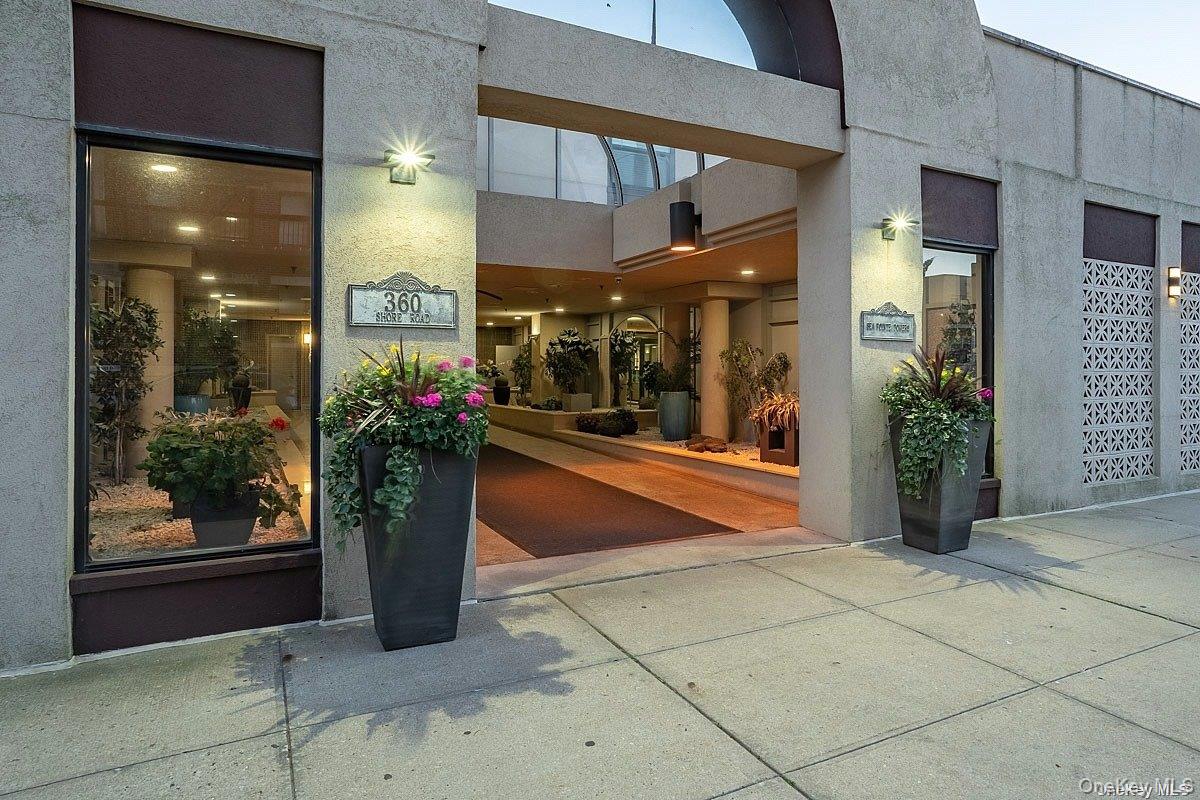 360 Shore Road, Unit 4B photo 3